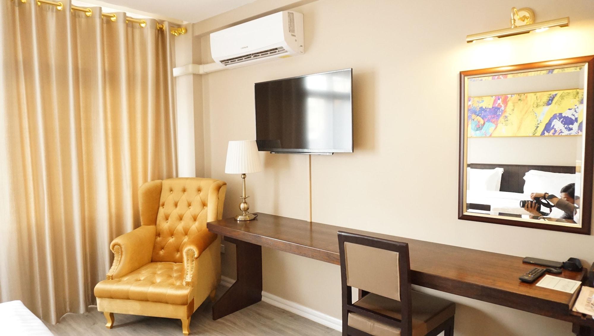 Taris Art Hotel Phrae Exteriér fotografie