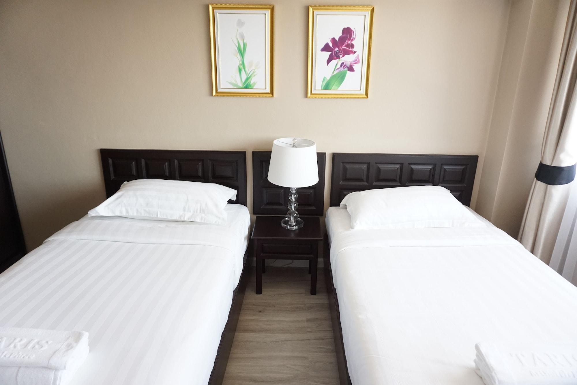 Taris Art Hotel Phrae Exteriér fotografie
