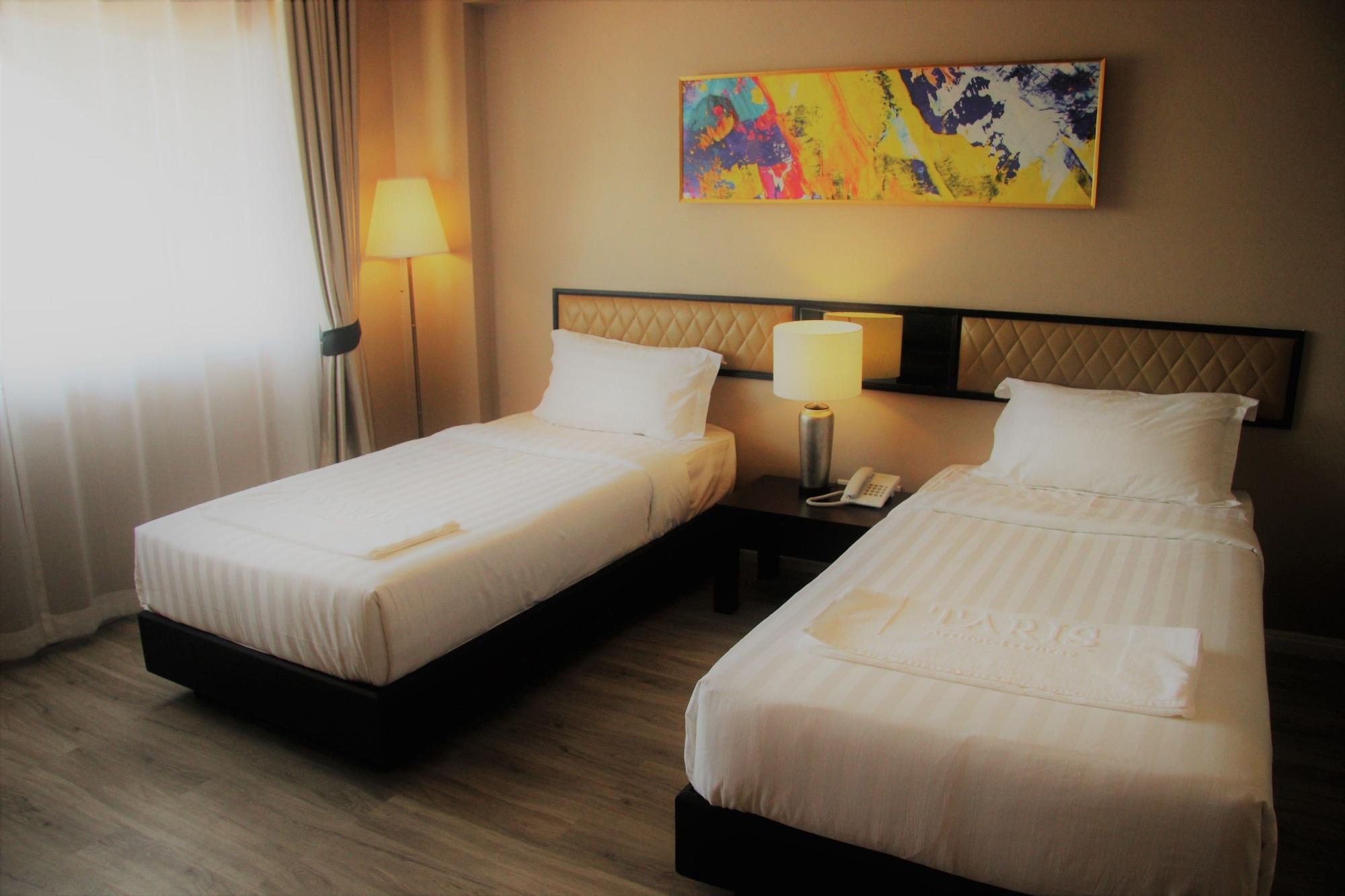 Taris Art Hotel Phrae Exteriér fotografie