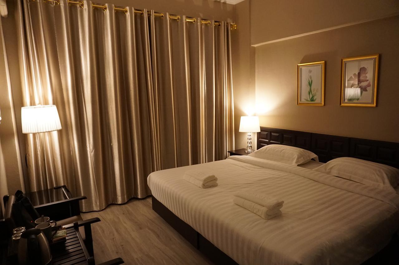 Taris Art Hotel Phrae Exteriér fotografie