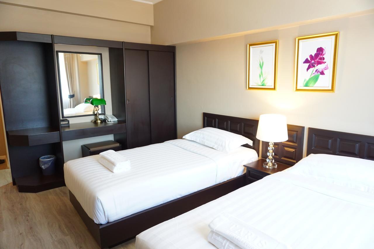 Taris Art Hotel Phrae Exteriér fotografie